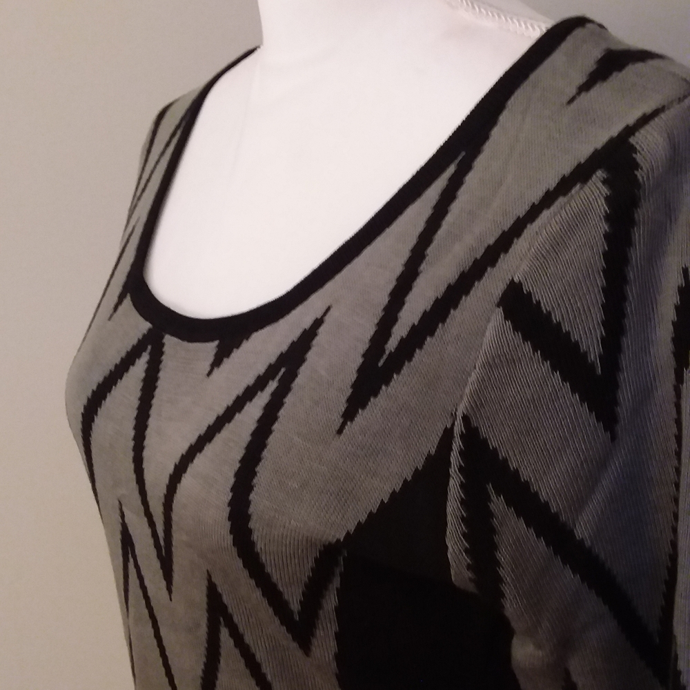 RN Studio by Ronni Black/Grey Chevron Dress - Picture 4 of 8